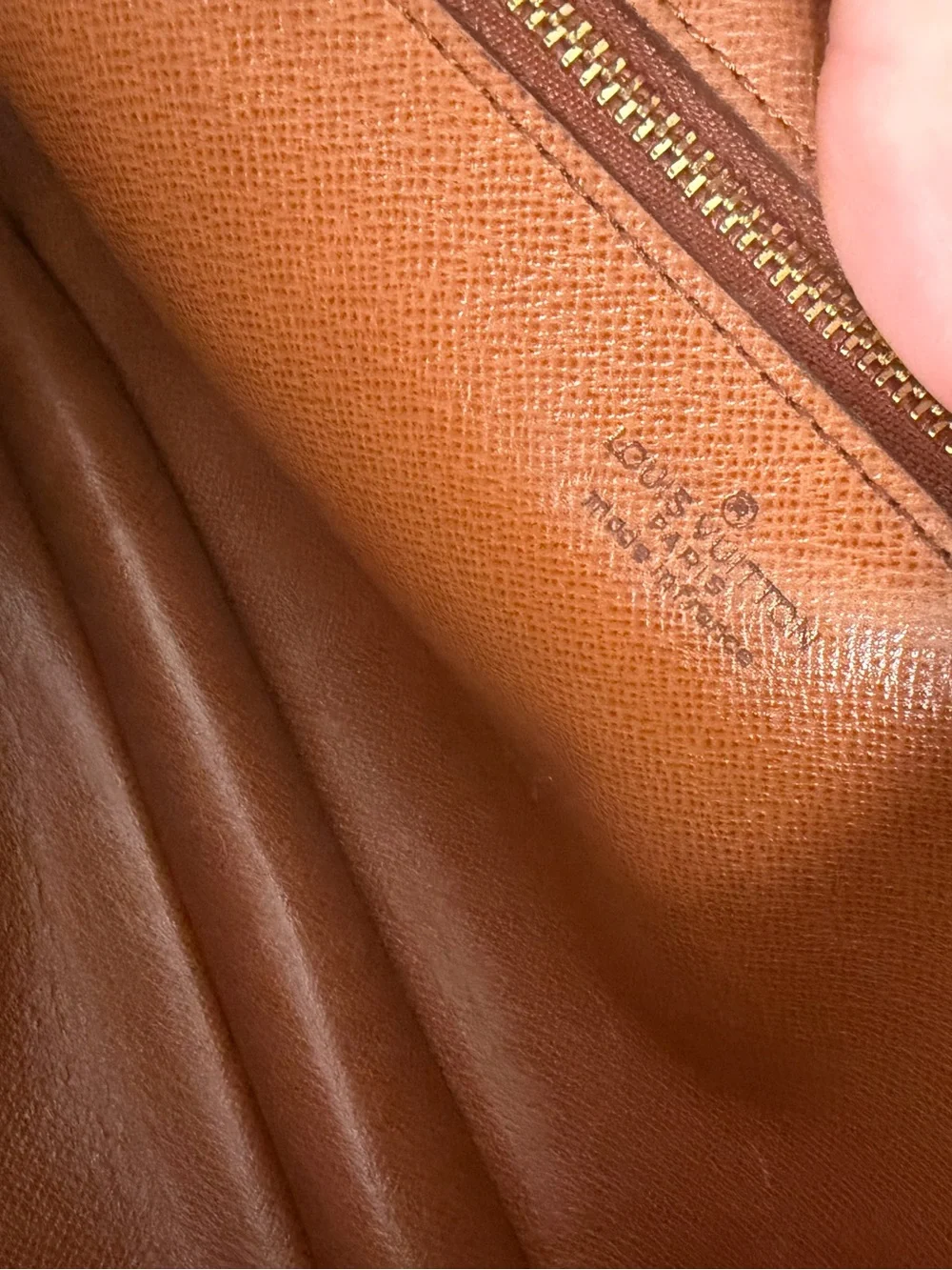 Authentic Louis Vuitton Marley Dragonne Clutch
